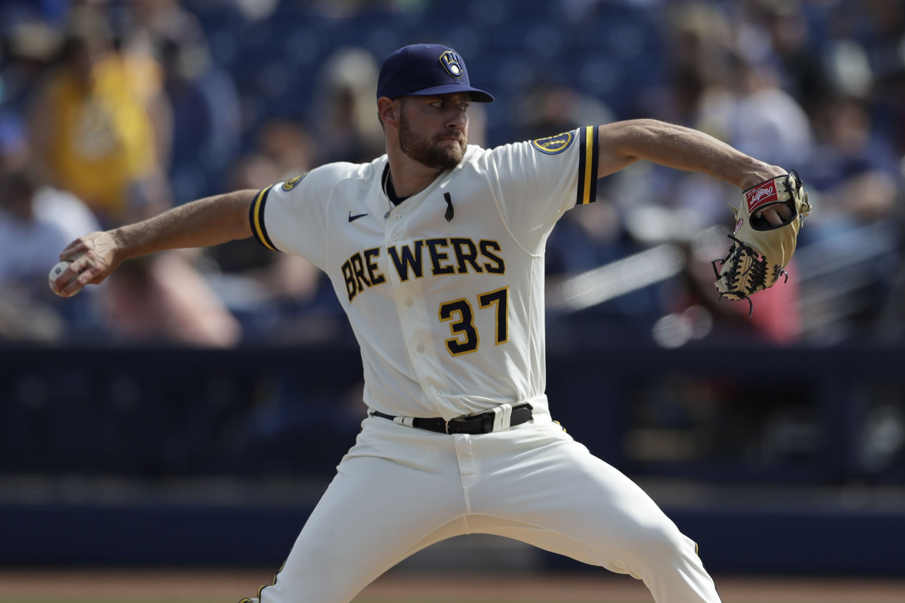 RHP Adrian Houser, Milwaukee